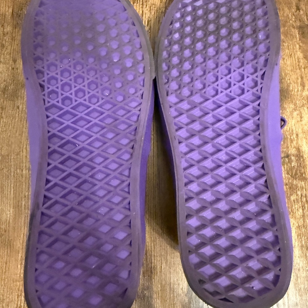 Vans Vibrant Purple Checkered Shoes - Picture 4 of 6